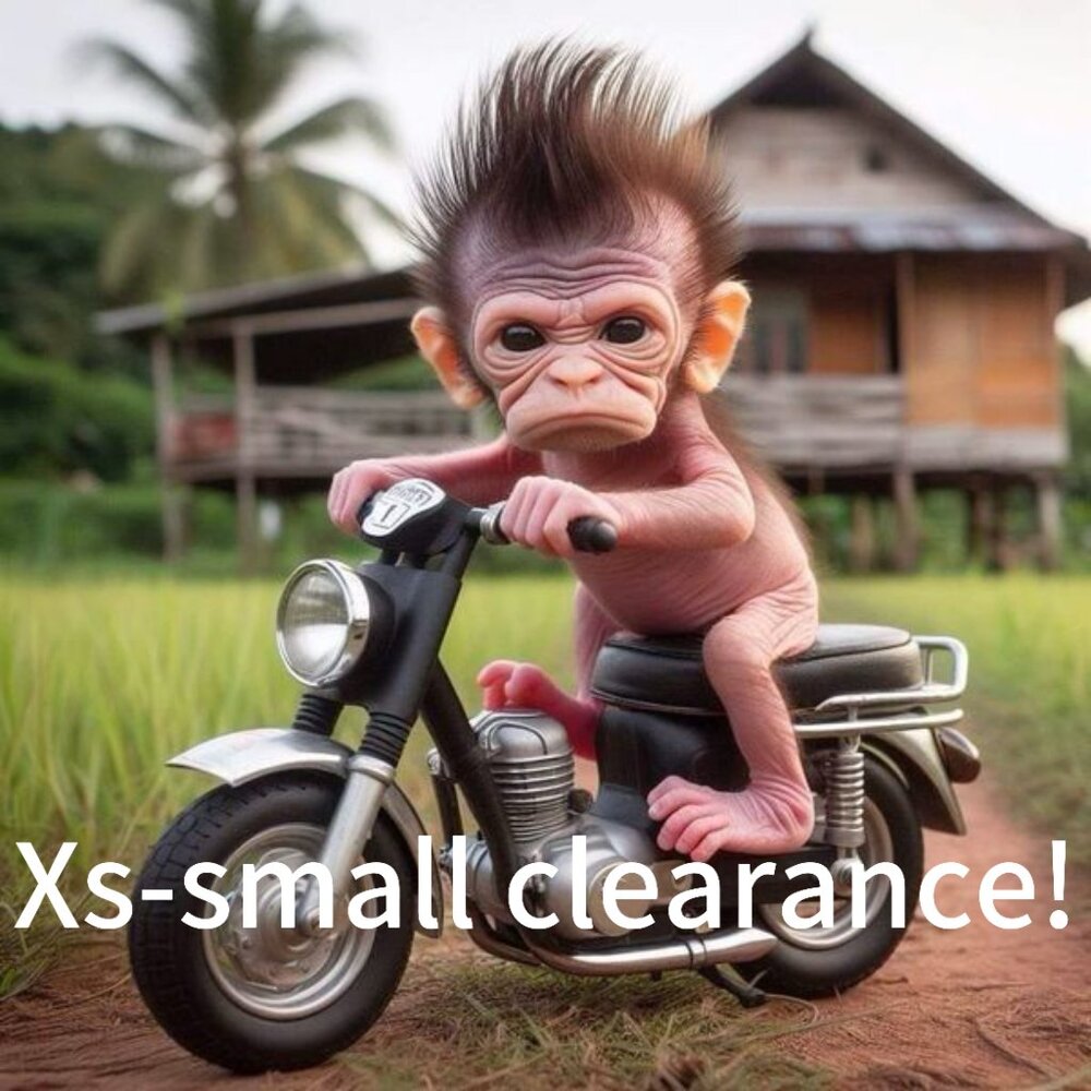 Come check out my Xs-Small closet clear out! $3-$5 bundles. Some larege dresses!